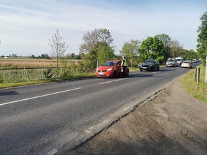 policjant podczas kontroli stanu tzreźwości